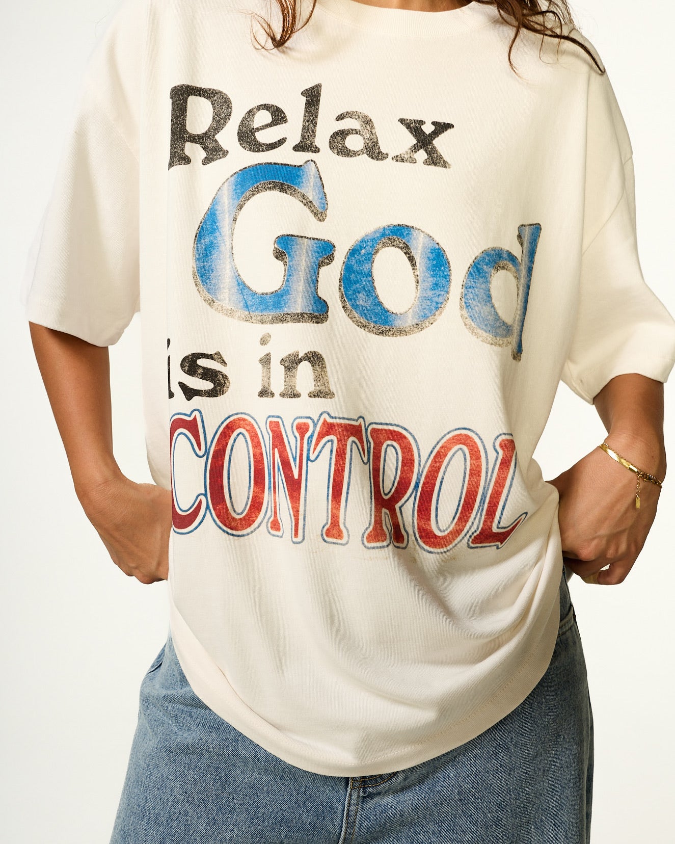 "RELAX" TEE