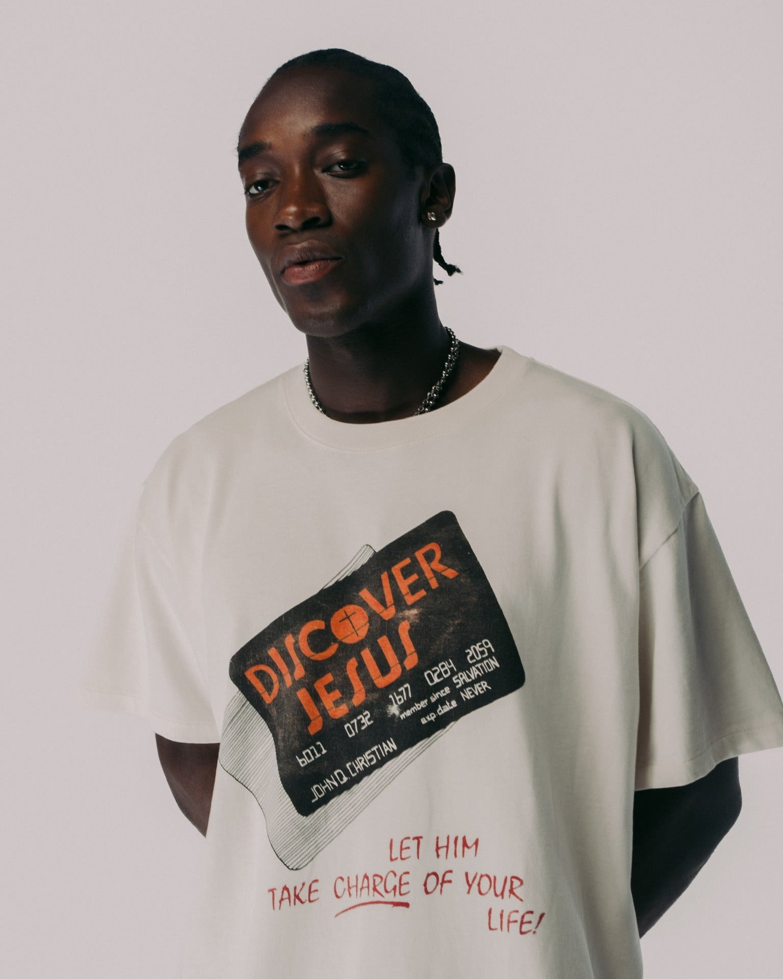 "DISCOVER JESUS" TEE