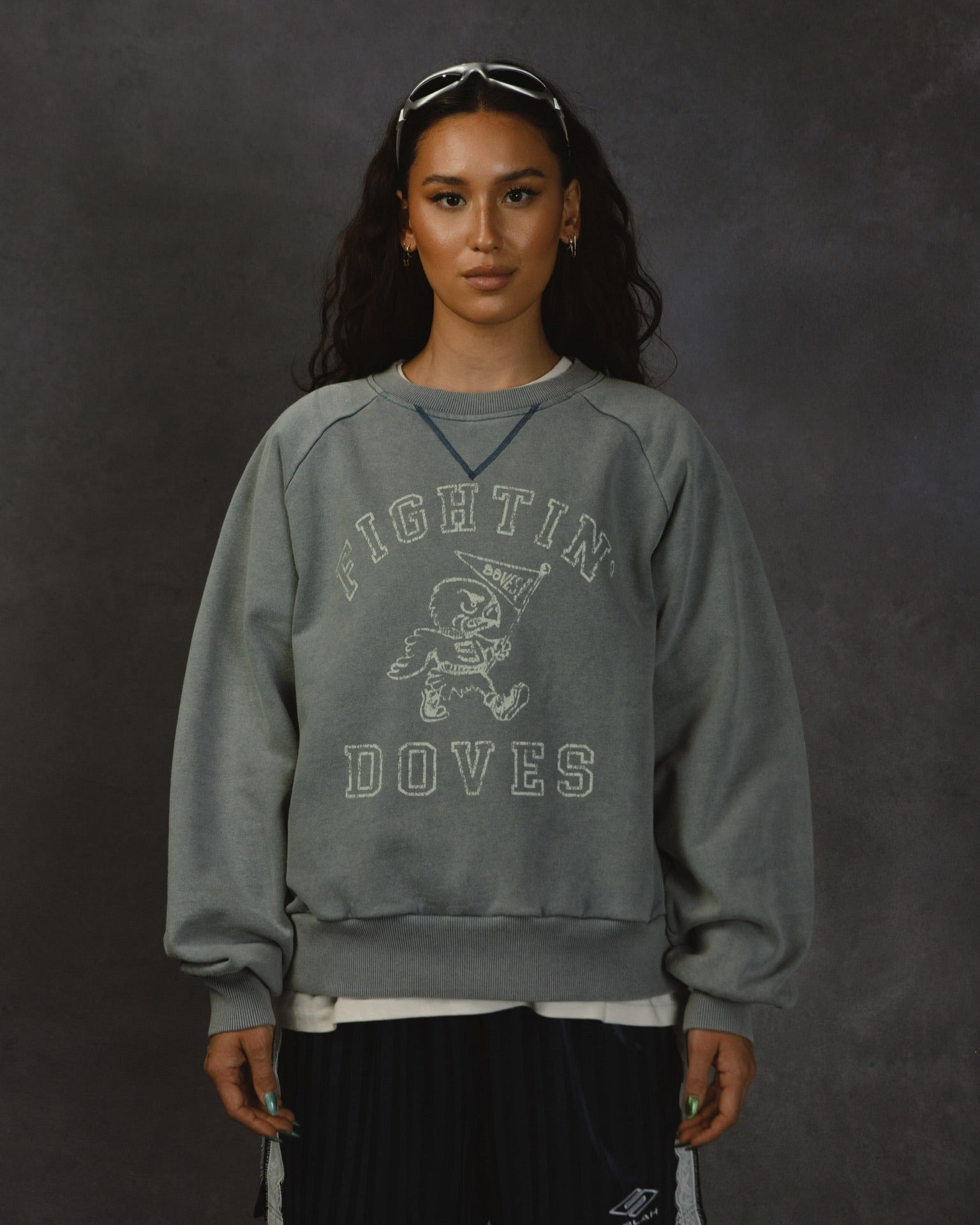 "FIGHTIN' DOVES" VINTAGE RAGLAN CREWNECK