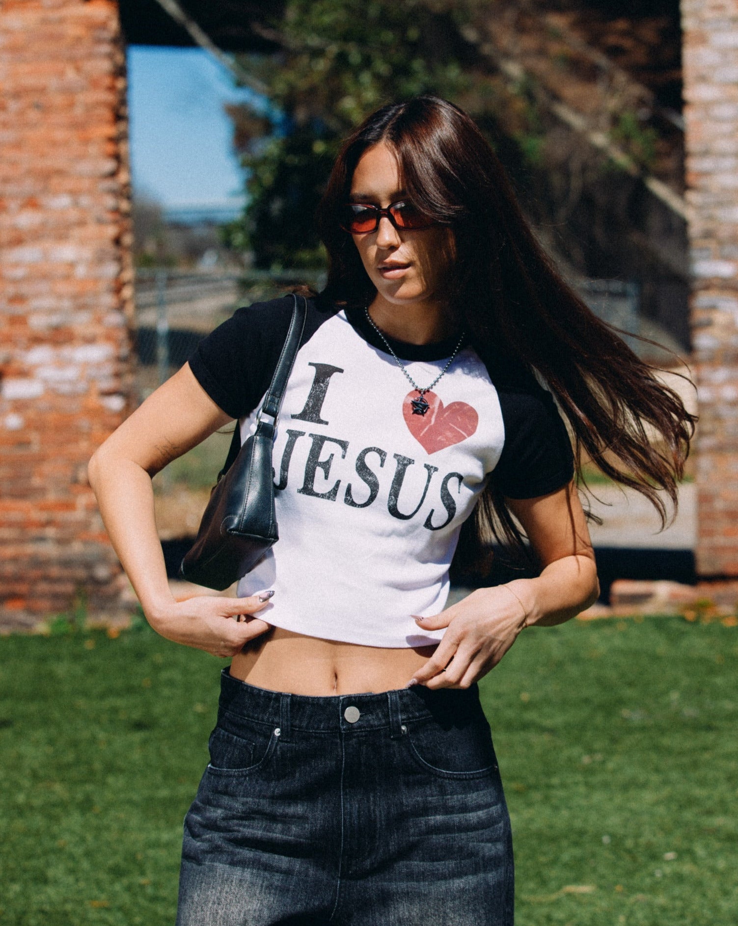 "I <3 JESUS" RAGLAN BABY TEE