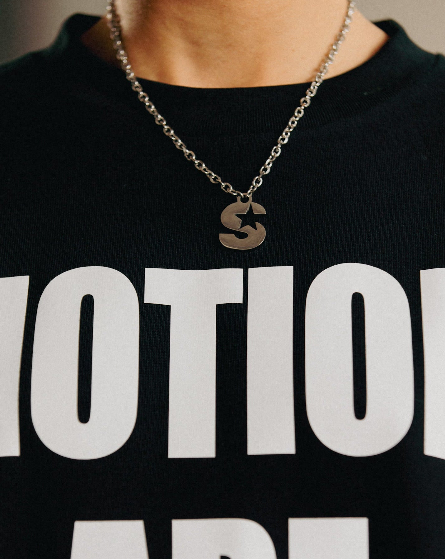 "STAR S" CHAIN NECKLACE