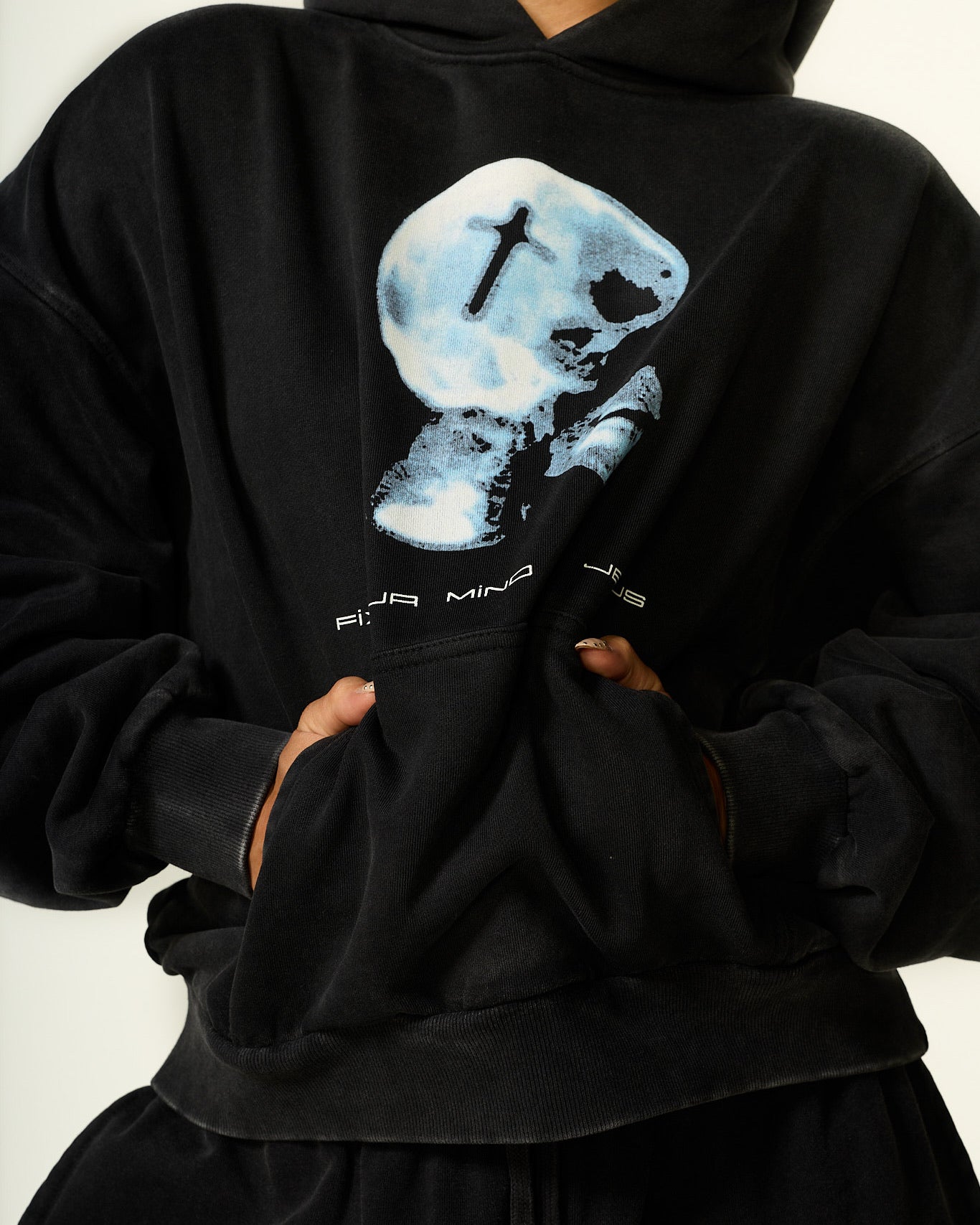 "FIX YOUR MIND" HOODIE