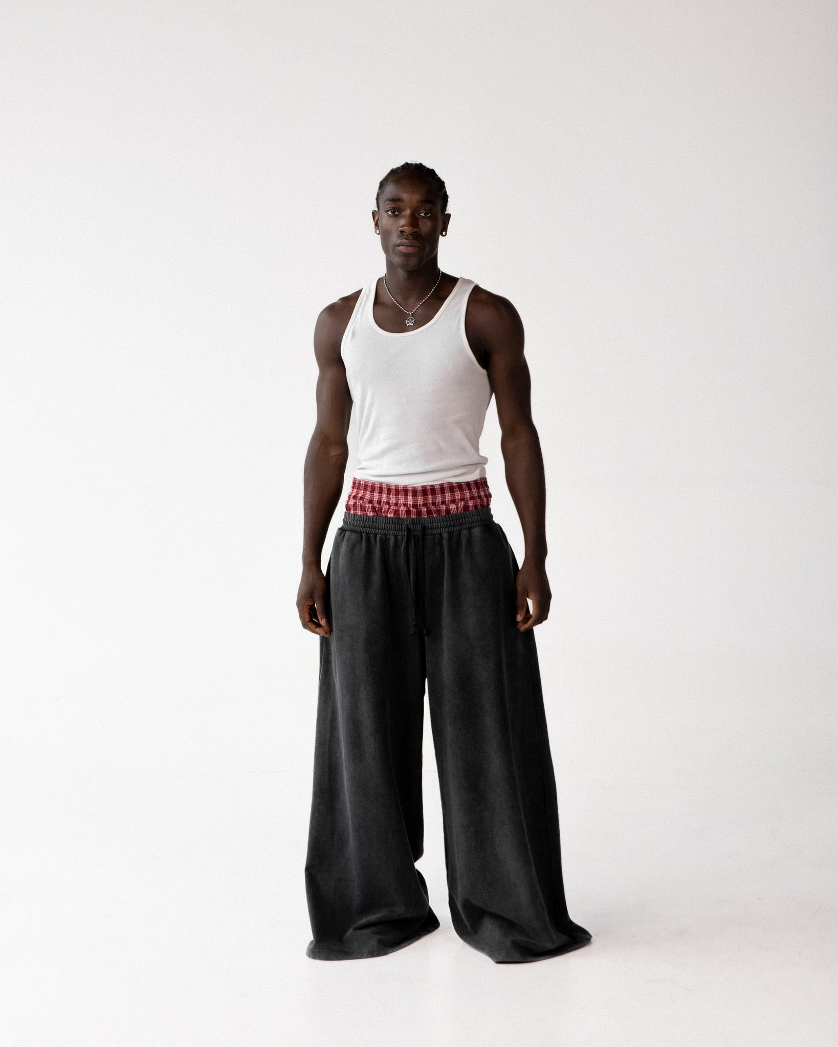 "LOUNGE" SUPER WIDE SWEATPANTS