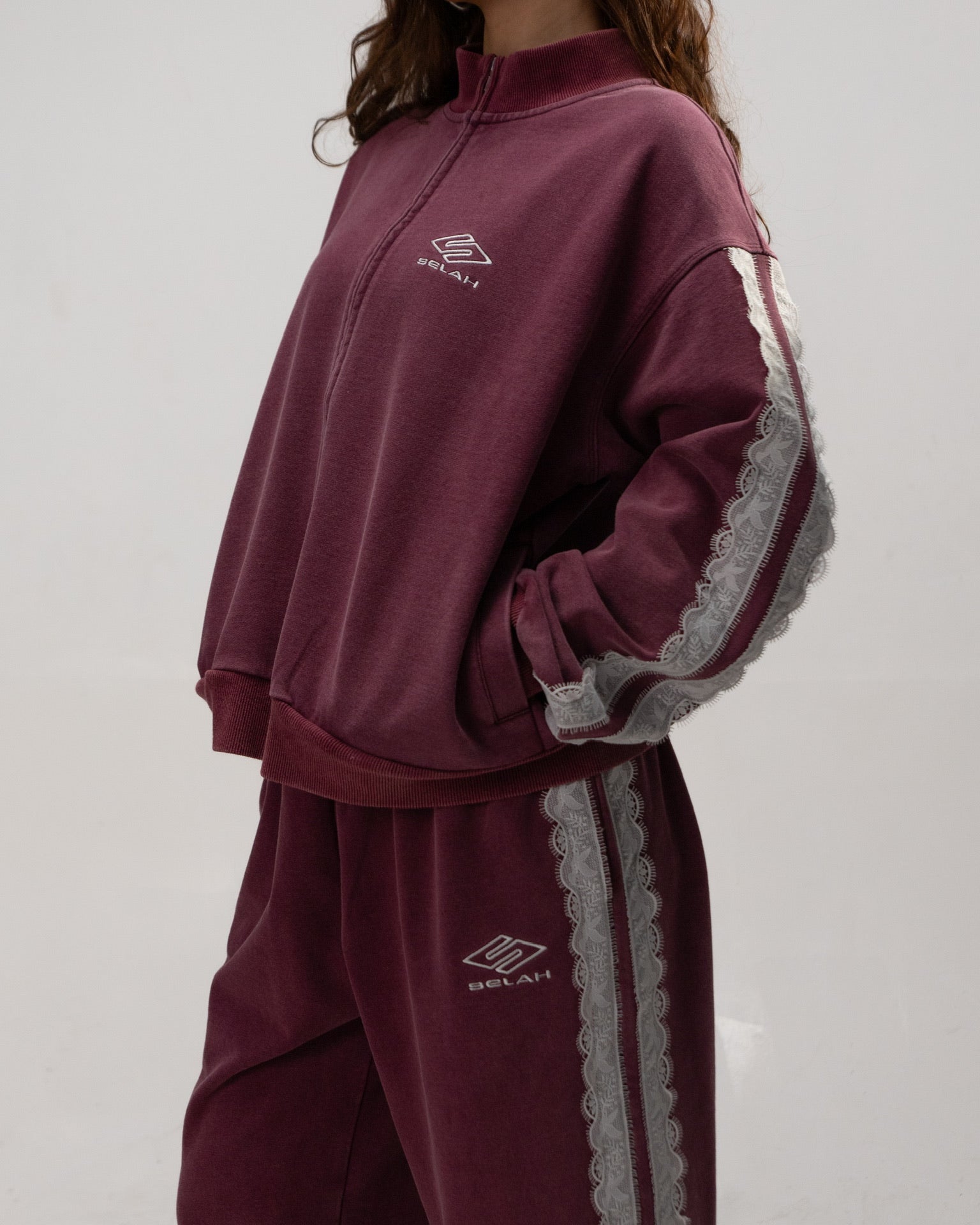 "COLUMBA" LACE STRIPED TRACKPANTS